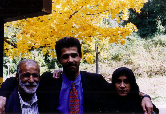 Dr. Massoud Hanifzadeh und die Eltern - Heidelberg 