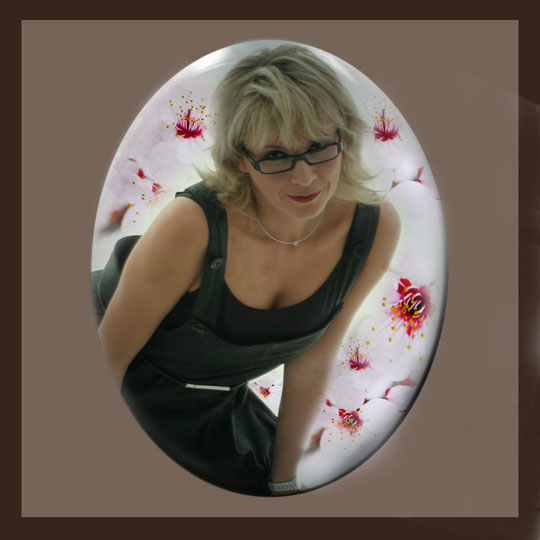 Die anderen Bilder, Andrea Weinke aus Groß Laasch,  Fotos auf Porzellan gebrannt, Grabbilder, Porzellanbilder, für den Tierfriedhof, Schmuck aus Porzellan, Fliesen für Bad o. Küche, Wände o. Geschirr