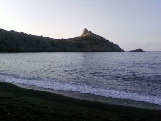 © Авторский снимок: Кузьменко А.И. 2010 г. Море. Царский пляж.