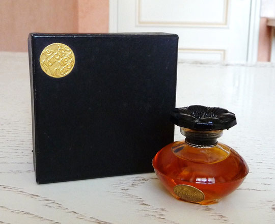 LE NARCISSE NOIR - PARFUM 15 ML & SA BOÎTE - 1911