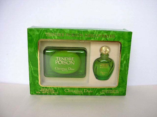 COFFRET TENDRE POISON : UN SAVON PARFUME 25 GR. & 1 MINIATURE EAU DE TOILETTE 5 ML