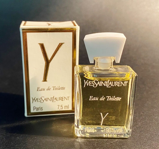 Y POUR FEMME : MINIATURE EAU DE TOILETTE 7,5 ML, FACADE DE LA MINIATURE LISSE 