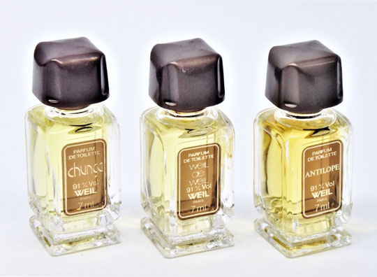WEIL - 3 MINIATURES SUR PIED-DOUCHE, POUR 3 FRAGRANCES DIFFERENTES