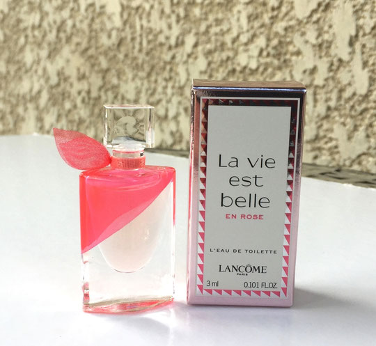 2019 - LA VIE EST BELLE EN ROSE : L'EAU DE TOILETTE 3 ML