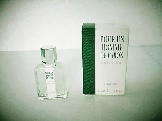 POUR UN HOMME DE CARON : EAU DE TOILETTE  4,5 ML - 2004