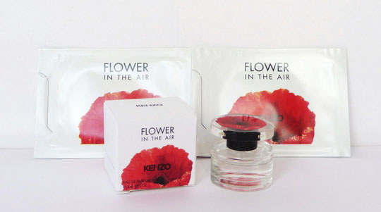 FLOWER IN THE AIR - EAU DE PARFUM 4 ML - BOUCHON TRANSPARENT AVEC COQUELICOT SUR BASE NOIRE - 2 ECHANTILLONS