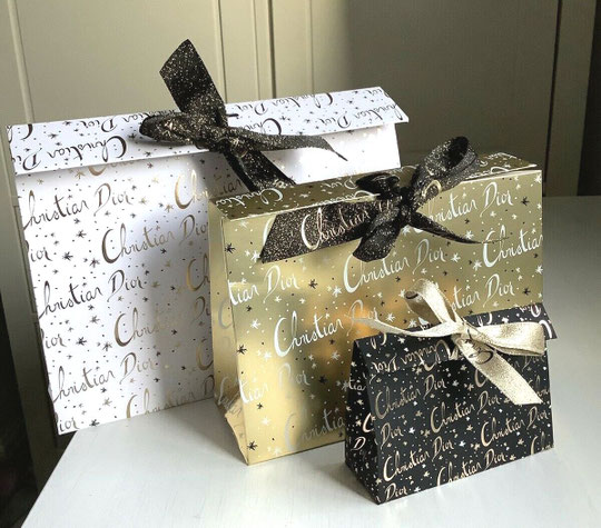 DIOR - NOËL 2020 - POCHETTES CADEAUX A SOUFFLET