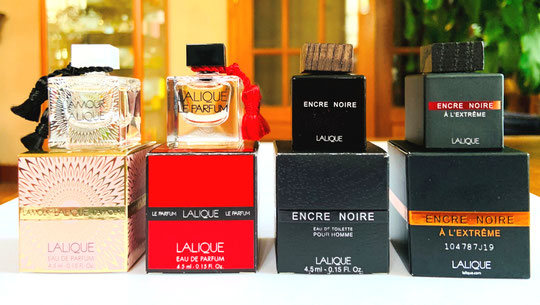 LES 4 MINIATURES DU COFFRET : - L'AMOUR LALIQUE - LE PARFUM - ENCRE NOIRE - ENCRE NOIRE A L'EXTRÊME