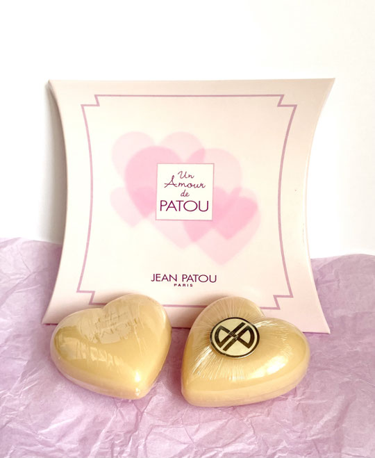 JEAN PATOU - UN AMOUR DE PATOU : SAVONS PARFUMES EN FORME DE COEUR