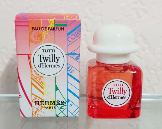 6)   2023 - TWILLY TUTTI : EAU DE PARFUM  7,5 ML