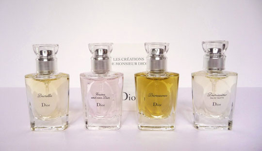 2012 - "LES CREATIONS DE MONSIEUR DIOR" COMPRENANT : DIORELLA, FOREVER AND EVER DIOR, DIORESSENCE ET DIORISSIMO - MINIATURES SPRAY