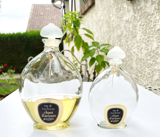 CHANT D'ARÔMES - 2 FLACONS OVOÏDES 200 & 100 ML, AVEC BOUCHON EN VERRE