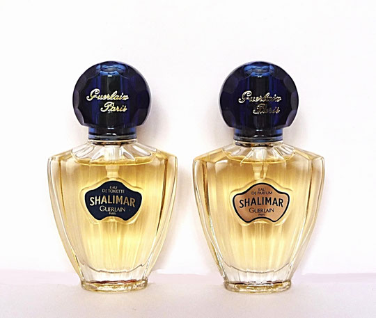 SHALIMAR - 2 MINIATURES  SPRAY 25 ML,  DISTRIBUEES A L'ETRANGER : L'UNE CONTIENT DE L'EAU DE TOILETTE, L'AUTRE DE L'EAU DE PARFUM