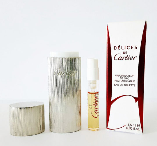2006 - DELICES DE CARTIER : VAPORISATEUR DE SAC RECHARGEABLE : EAU DE TOILETTE 1,5 ML - VAPORISATEUR EN METAL PATINE