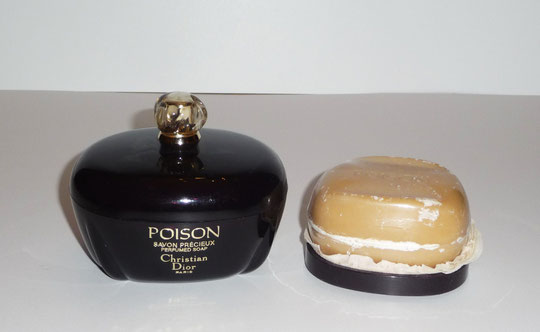 POISON - GROS SAVON DELICIEUX POUR LE BAIN
