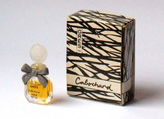 CABOCHARD - MINIATURE PARFUM 0,7 ML : MINIATURE AVEC BOUCHON PLASTIQUE BLANC, NOEUD GRIS