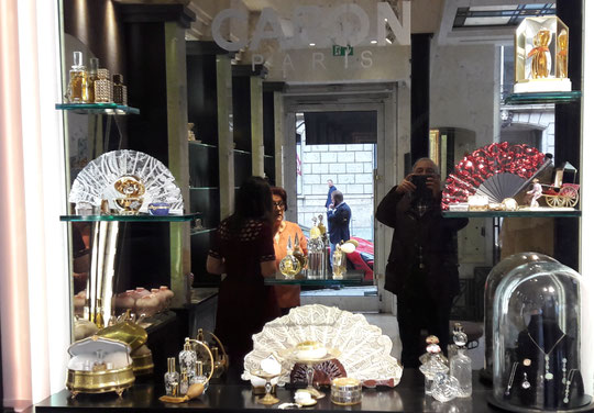 OCTOBRE 2018 - MA VISITE CHEZ CARON, RUE FRANCOIS 1er - PARIS 8ème