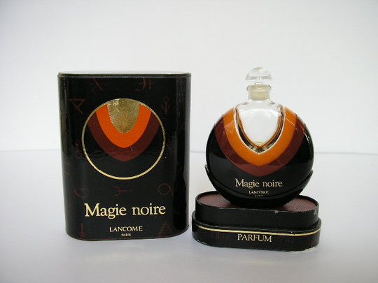 MAGIE NOIRE : PARFUM