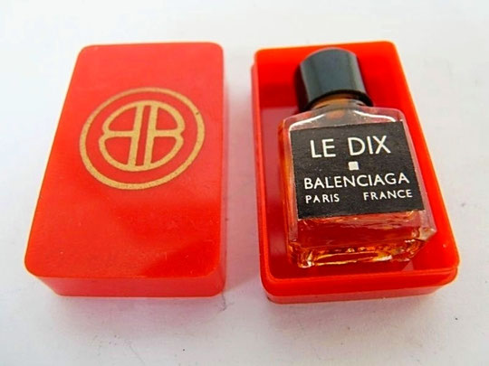LE DIX DANS PETITE BOÎTE ROUGE - MINIATURE IDENTIQUE A LA PHOTO PRECEDENTE