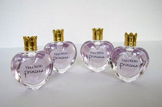   VERA WANG - PRINCESS : SERIE DE PLUSIEURS MINIATURES : EAU DE TOILETTE 4 ML