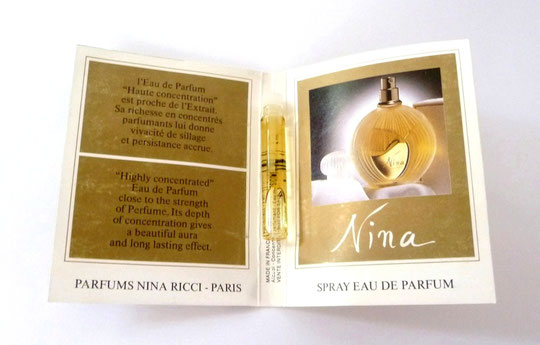 NINA 1ère VERSION : AUTRE MODELE D'ECHANTILLON TUBE PRESENTE OUVERT