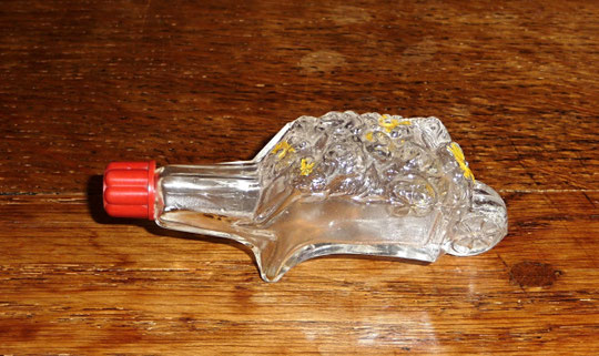 CIRCA - 1885 : TRES RARE MINIATURE QUI CONTENAIT DES SELS PARFUMES OU EGALEMENT DU PARFUM