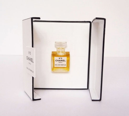 EDITION SPECIALE - 2013 - N° 5 EAU DE PARFUM : COFFRET OUVERT