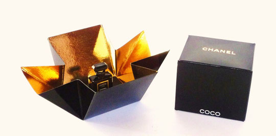 2012 - CHANEL - COCO NOIR - MINIATURE EAU DE PARFUM 1,5 ML - PRESENTATION DANS BOÎTE LUXE POUR LA SORTIE DE CETTE NOUVELLE FRAGRANCE - RENTREE 2012