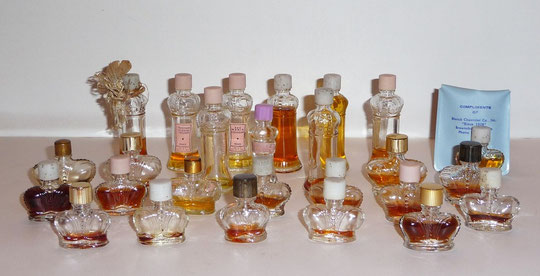 ENSEMBLE DE MINIATURES
