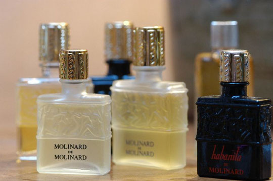 MOLINARD - SERIE DE DIFFERENTES MINATURES - CREATION LALIQUE - PHOTO MR JEAN PUEYO