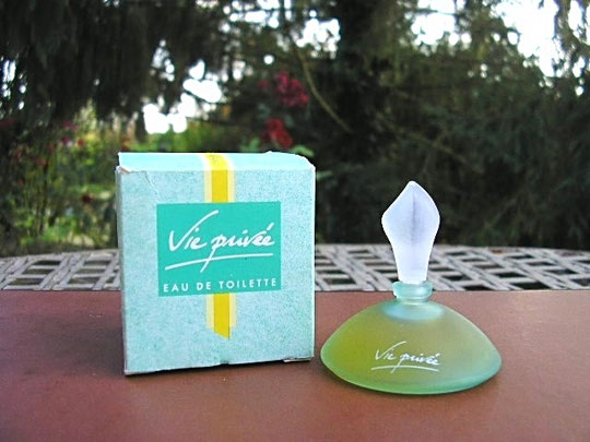 VIE PRIVEE - EAU DE TOILETTE : MINIATURE OFFERTE SPECIALEMENT POUR VOTRE ANNIVERSAIRE