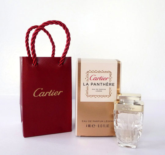 2016 - LA PANTHERE - EAU DE PARFUM LEGERE 4 ML DANS BOÎTE DOREE ET POCHETTE ROUGE CARTIER