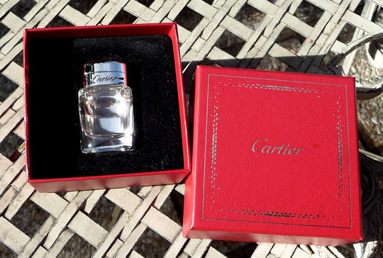 BAISER VOLE - MINIATURE PRESENTEE DANS COFFRET ROUGE