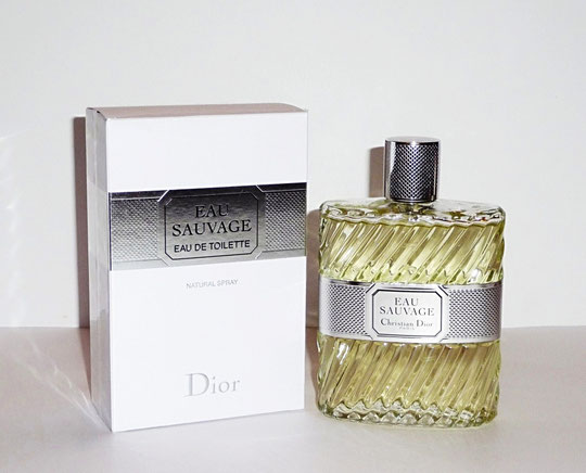 2016 - EAU SAUVAGE : EAU DE TOILETTE 200 ML - PRESENTATION ACTUELLE