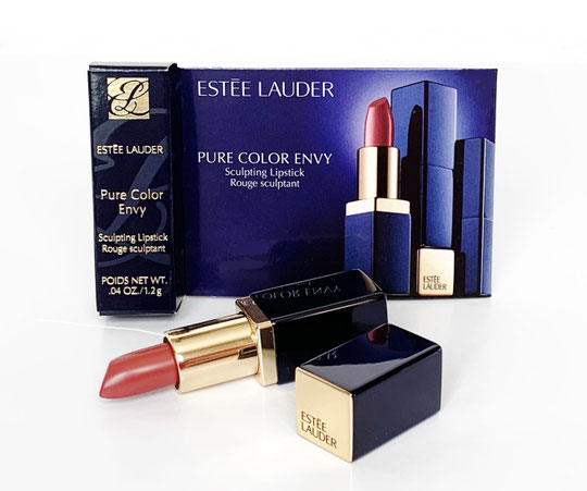 2021 - ESTEE LAUDER : MINI ROUGE A LEVRES OFFERT EN PARFUMERIE