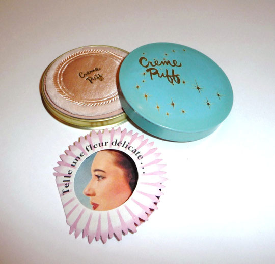 1950 - MAX FACTOR : CREME PUFF (COMPOSEE DE CREME ET DE POUDRE COMPACT)