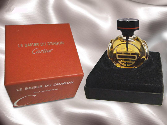 LE BAISER DU DRAGON - EAU DE PARFUM - PRESENTATION DANS ECRIN LUXUEUX