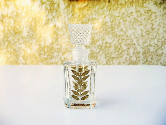 FLACON EN CRISTAL, AVEC TOUCHE - PROVENANCE USA