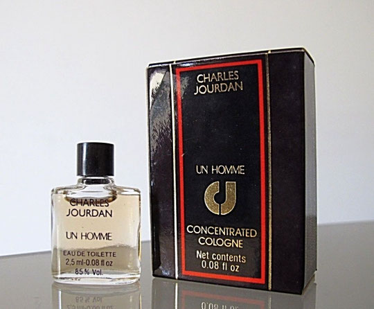 CHARLES JOURDAN - UN HOMME, EAU DE TOILETTE-COLOGNE 2,5 ML - VARIANTE DANS LA PRESENTATION DE LA BOÎTE ET DE LA MINIATURE