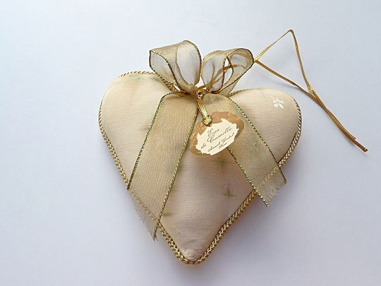 COEUR PARFUME AVEC EAU DE CAMILLE