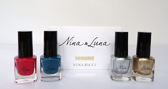 2017 - NINA & LUNA : COFFRET CONTENANT 4 VERNIS A ONGLES - OFFERT EN PARFUMERIE