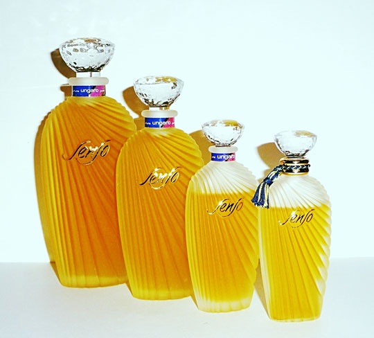 SENSO : SERIE DE 4 FLACONS FACTICES DE TAILLE DIFFERENTE - FLACONS EN VERRE DEPOLI