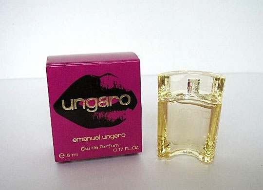 UNGARO - NOUVELLE MINIATURE PORTANT LE NOM DE UNGARO : EAU DE PARFUM 5 ML