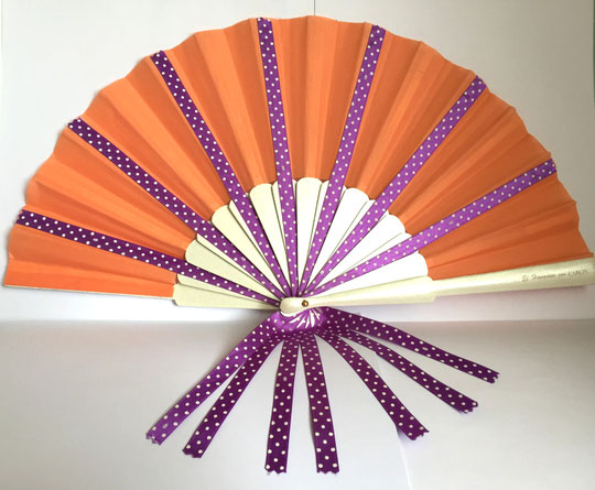 CARON - EVENTAIL SATIN DE SOIE, FABRICATION EL HABANICA POUR CARON