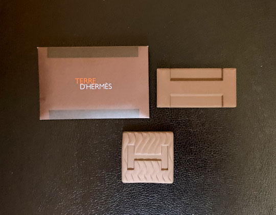 HERMES - TERRE D'HERMES : CERAMIQUES DIFFERENTES