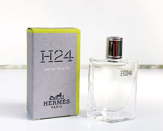 2021 - H24 : MINIATURE EAU DE TOILETTE