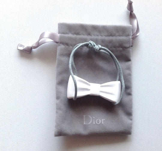 DIOR - BRACELET AVEC NOEUD EN CERAMIQUE A PARFUMER