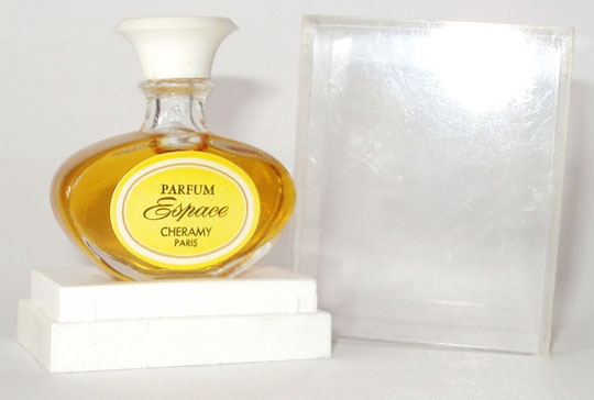 CHERAMY - ESPACE MINIATURE PARFUM DANS SA BOÎTE EN PLASTIQUE