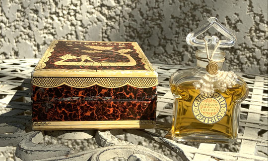 L'HEURE BLEUE 50 ML - SORTI DE SA BOÎTE