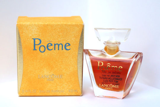 POÊME - EAU DE TOILETTE 7,5 ML DANS BOÎTE ORDINAIRE